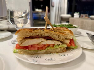 Rafles Hotel Boston Club Sandwich Accor